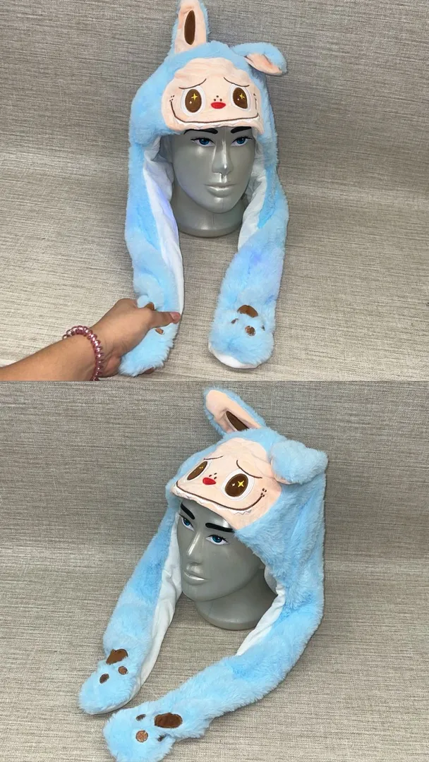 GORRO LABUBU CELESTE CON LUCES 