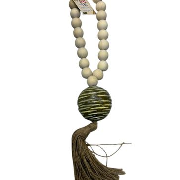 Imagen del producto COLLAR DE MADERA CON APLIQUE CIRCULAR EN POLIRECINA