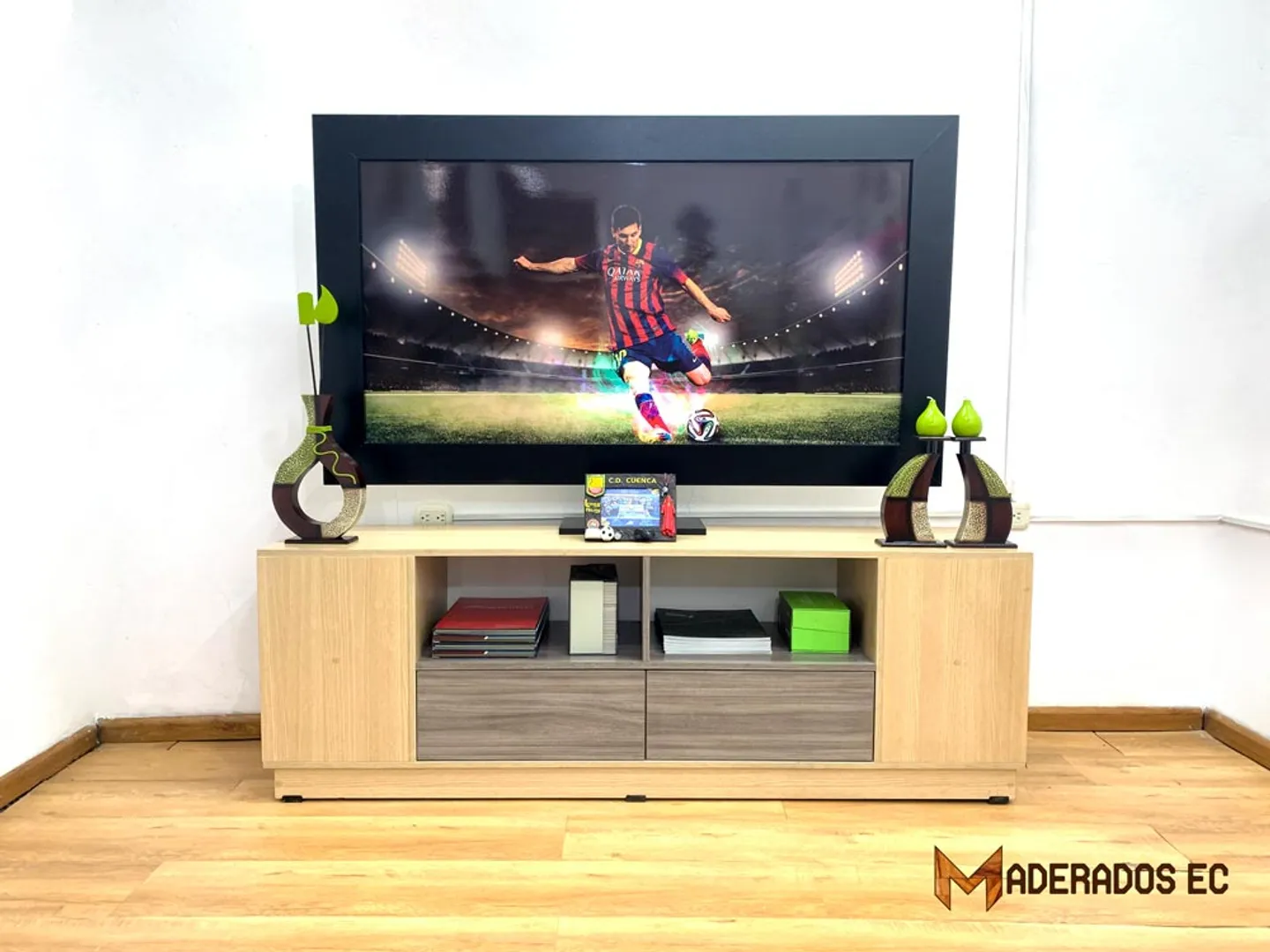 Centro - modelo Marvin 65"