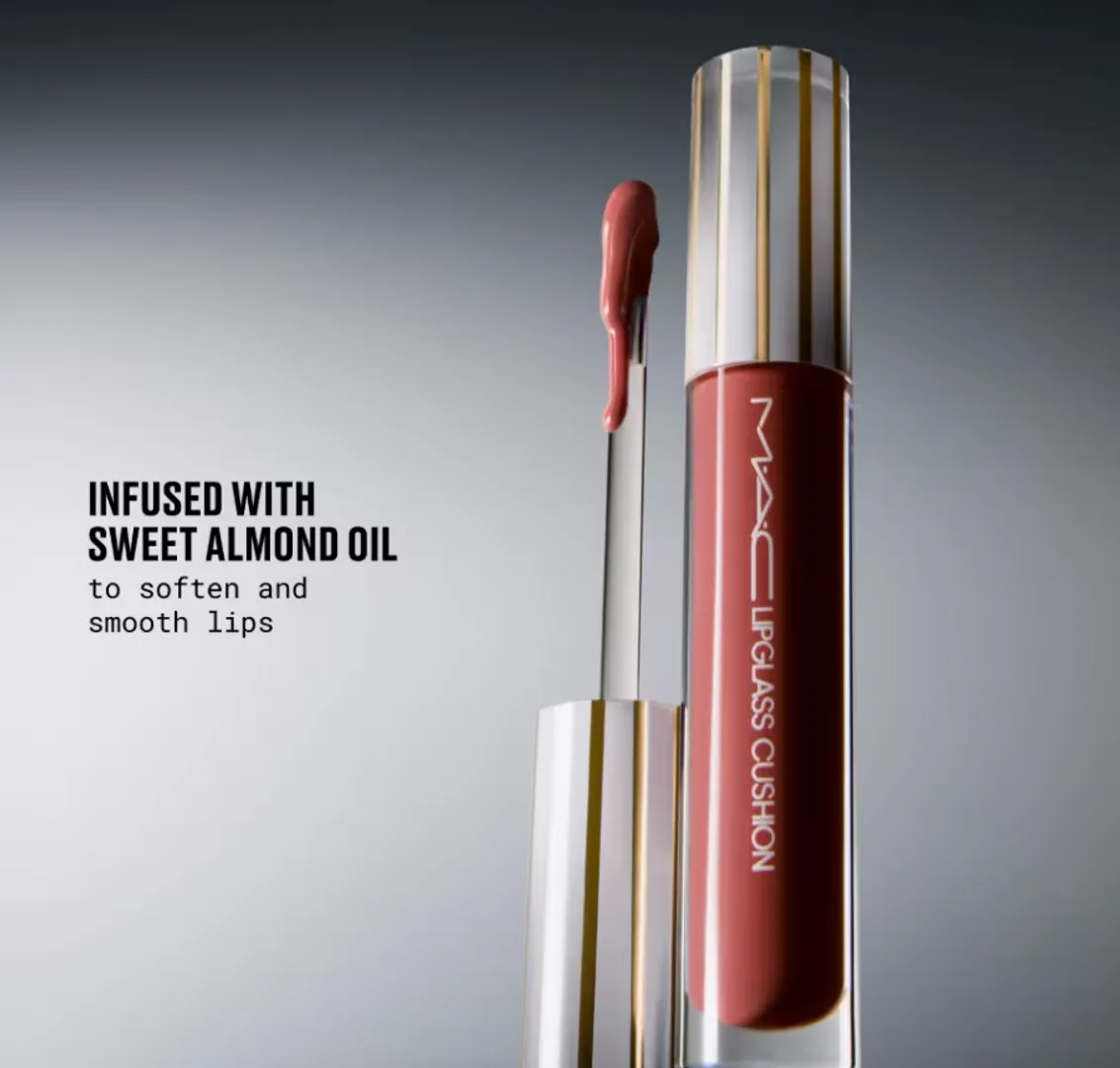MAC LIPGLASS CUSHION