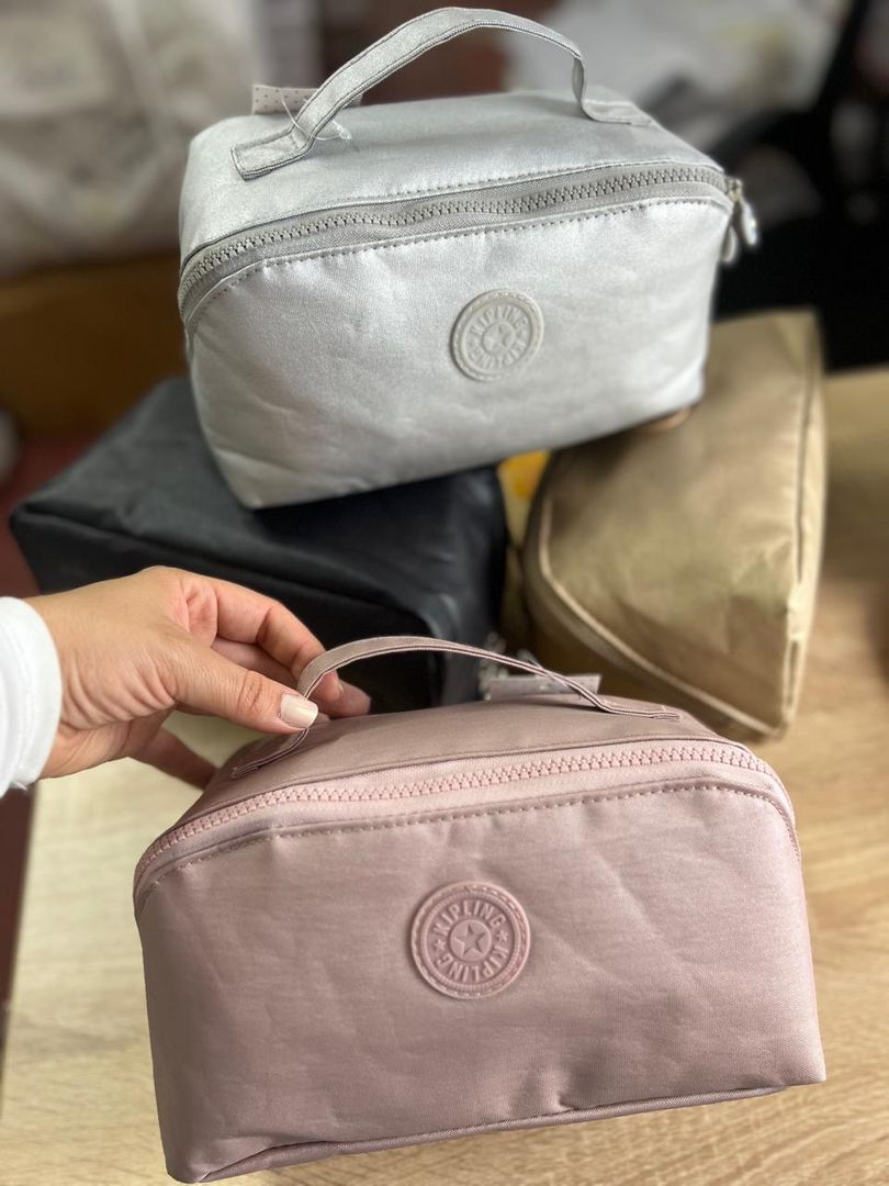 Cosmetiqueras grandes Kipling 