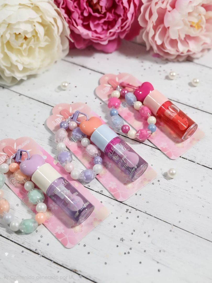 LIP GLOSS MÁGICO CON LLAVERO DE CORAZON – ARCKFLEE