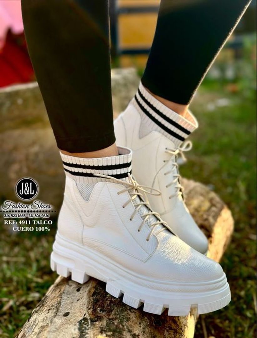 BOTINES