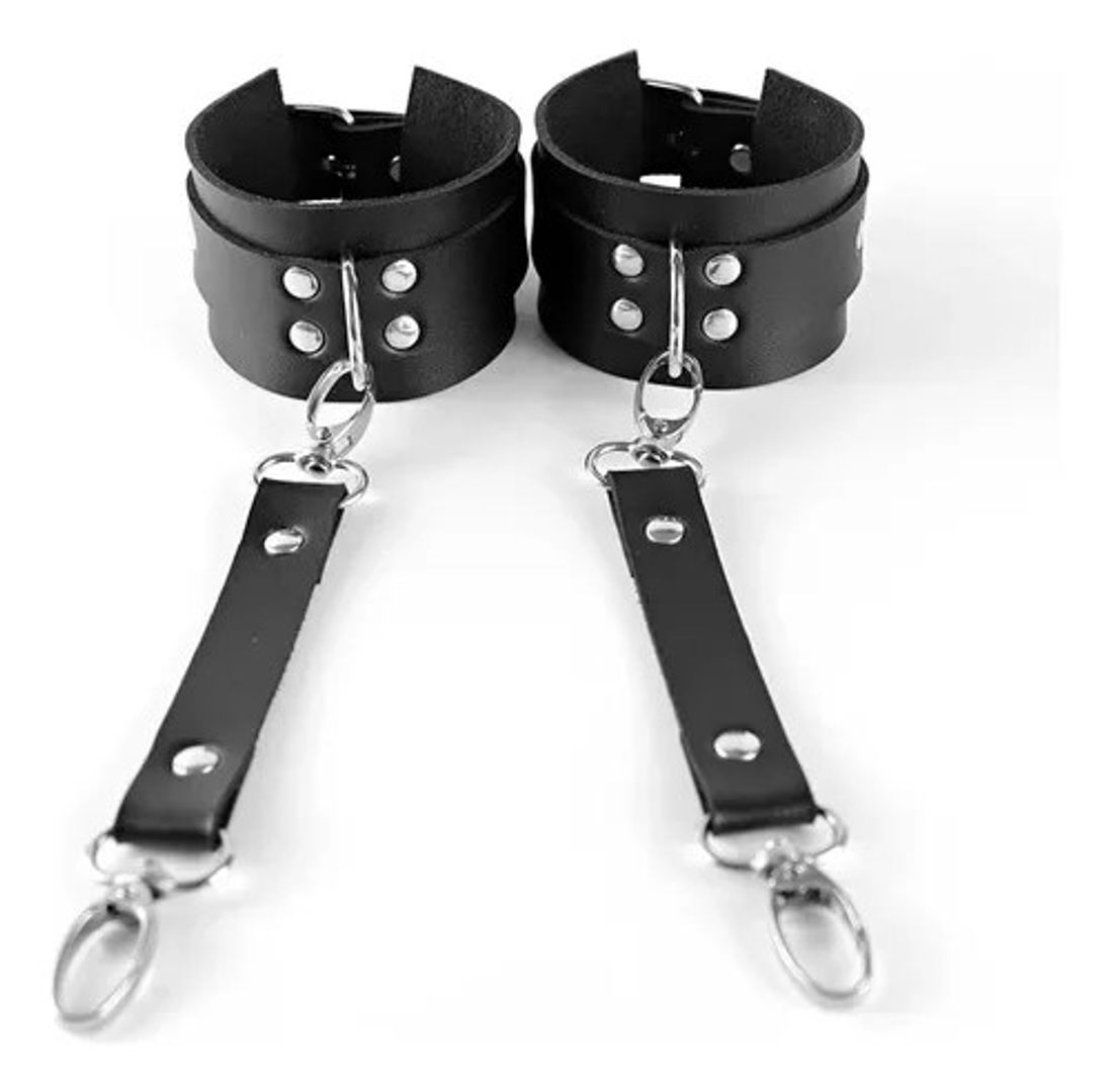 ARNES + ESPOSAS GINA