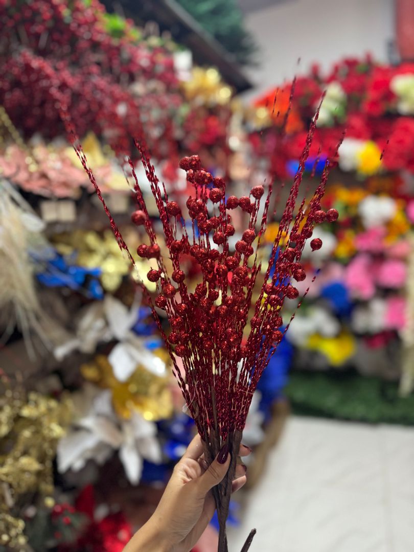 Ramo navideño de esferas 