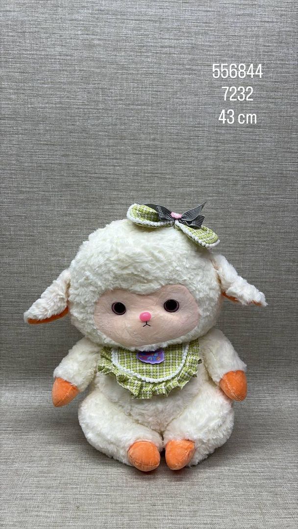 OVEJITA CON BABERO 43 CM