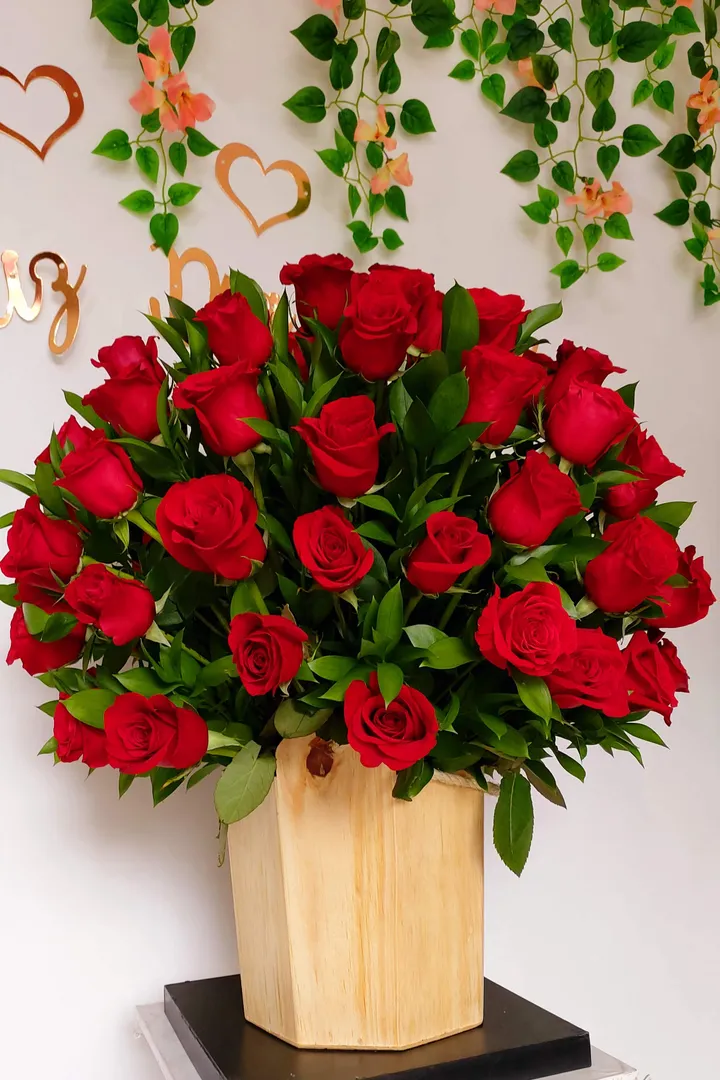 bombón rosas  72 rosas