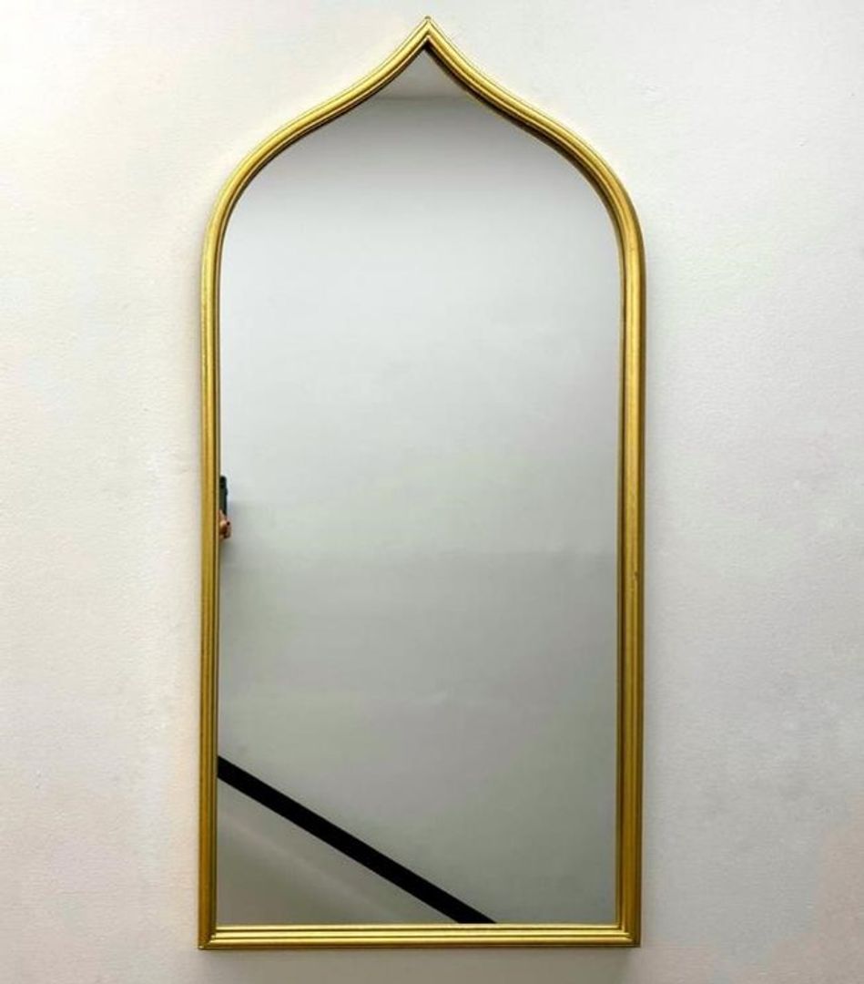 Espejo en latón de pared