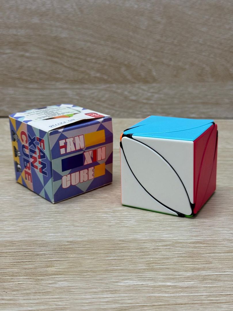 1382 CUBO 
