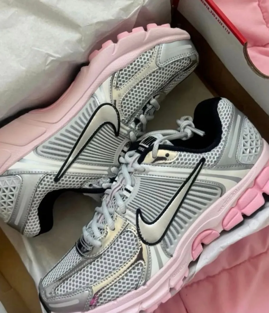 Nike Vomero 5 Pink 