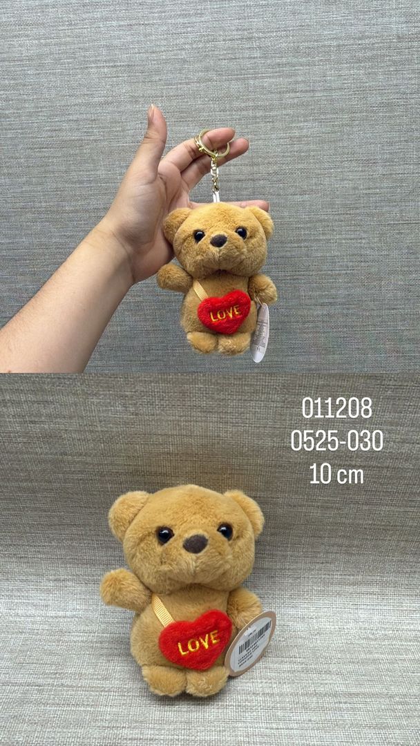 LLAVERO OSO CAFÉ CON CORAZON 10 CM