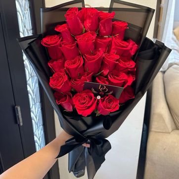 Imagen del producto 24 ROSAS ALARGADO