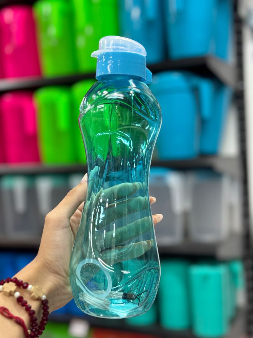 Botella Deportiva Ergonómica Transparente con Correa de Mano