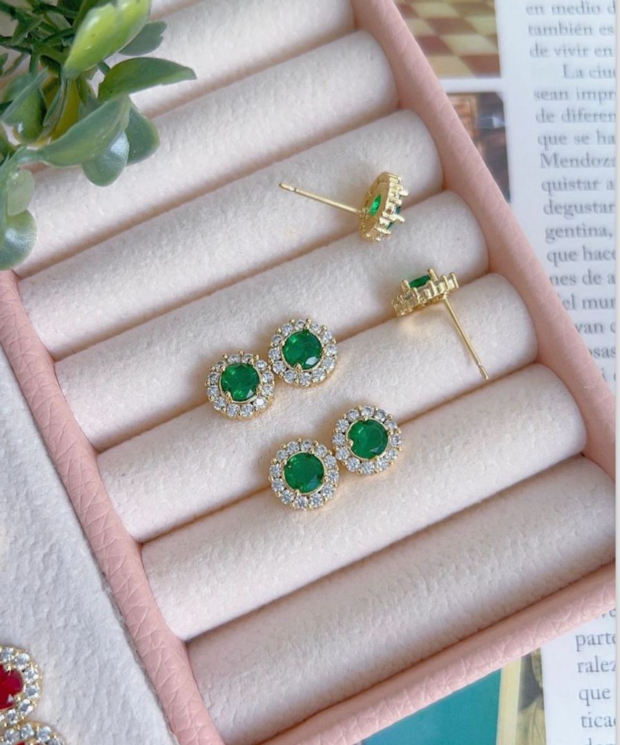 ARETES