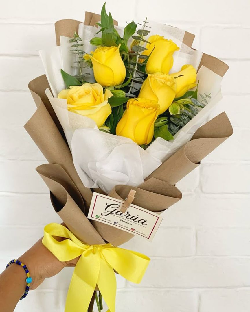 Ramo x6 rosas