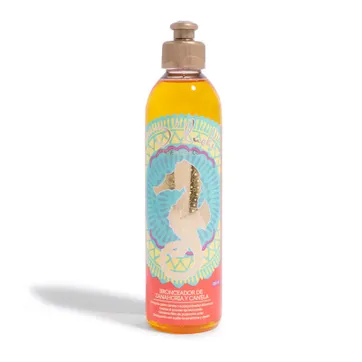 Imagen del producto BRONCEADOR DE ZANAHORIA Y CANELA D'LUCHI 250 ML