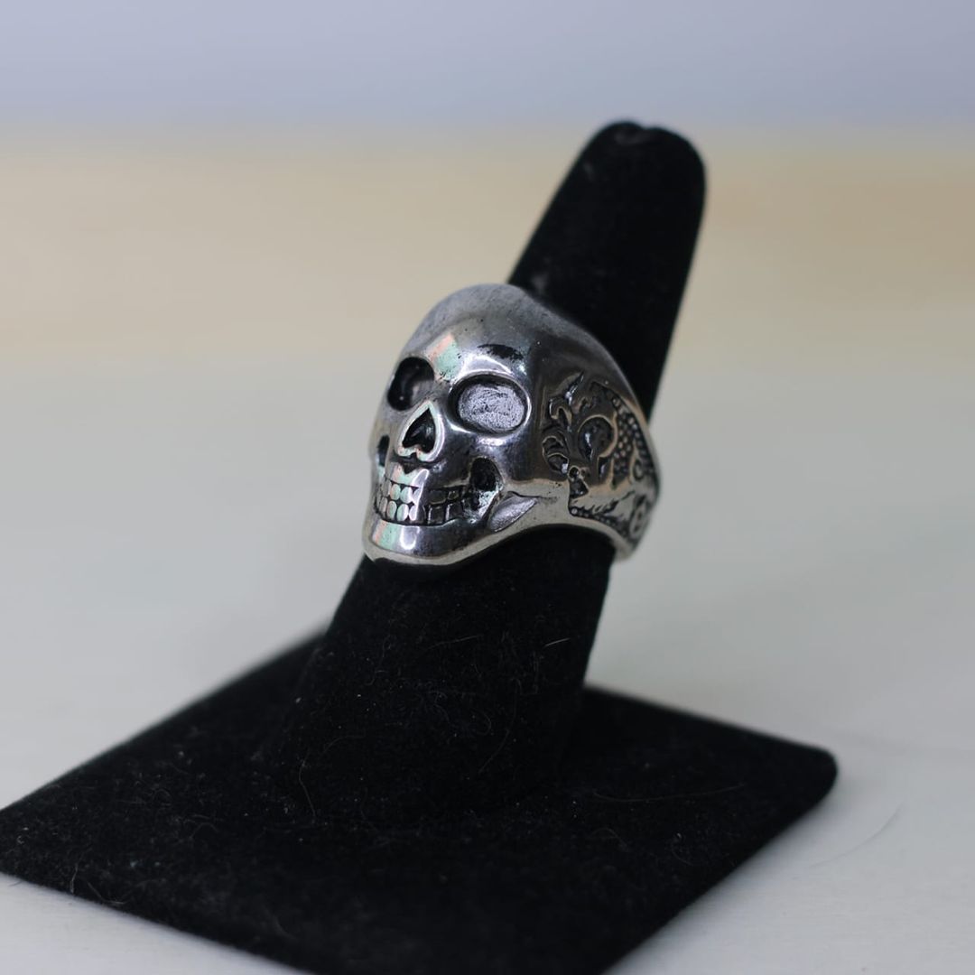 ANILLO CALAVERA SONRISA