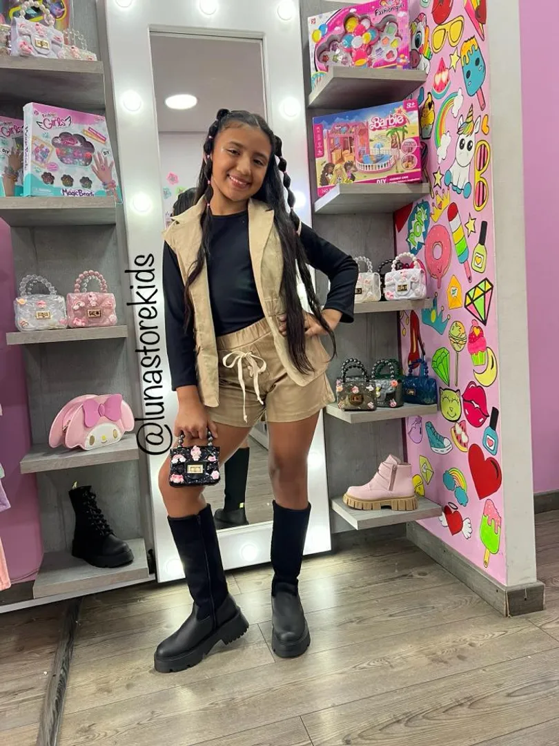 CONJUNTO TRIO DE SHORT