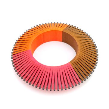 Imagen del producto CIRCULAR THREAD BRACELET
