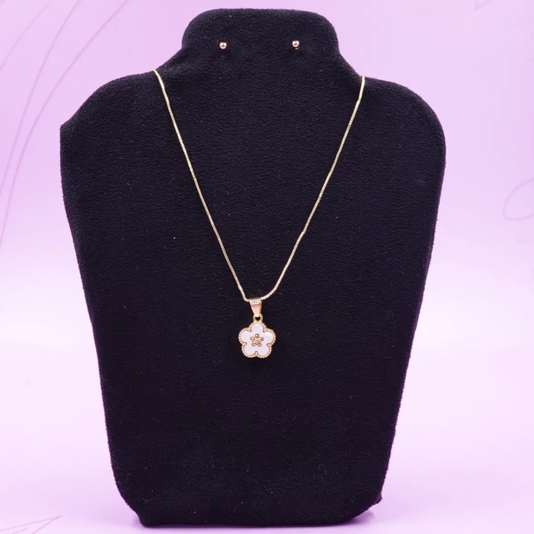 COLLAR FLOR + TOPO - CL101