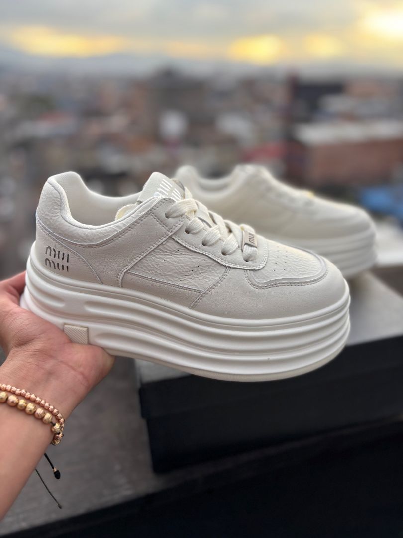 TENI PLATAFORMA MIU MIJ 