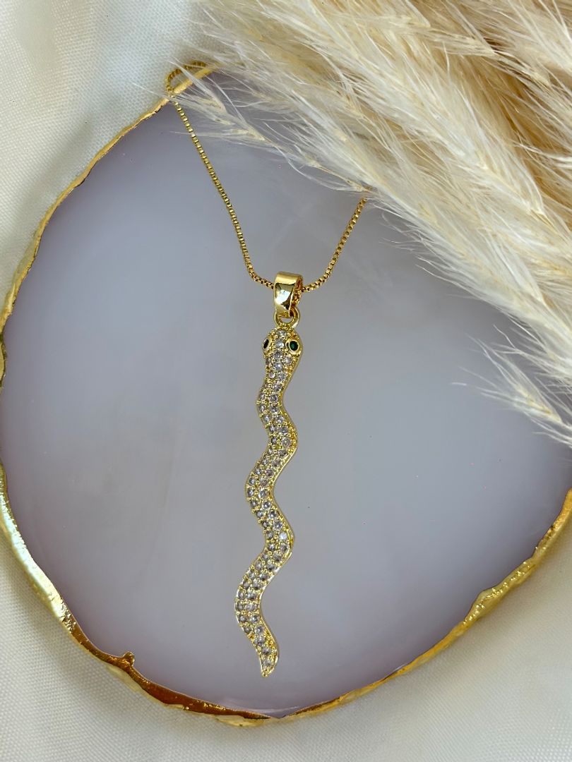 Cadena serpientes larga 