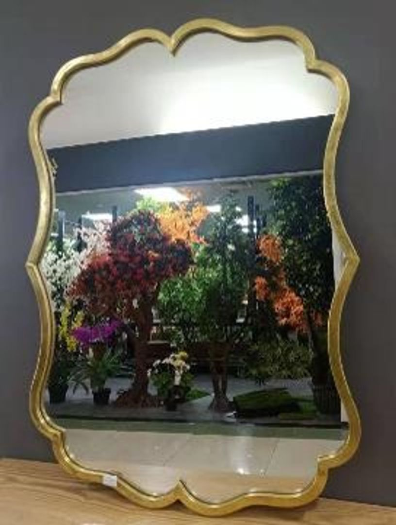 Espejo en latón de pared