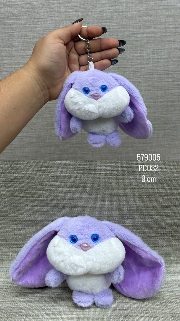 LLAVERO DE CONEJITO LILA  9 CM 