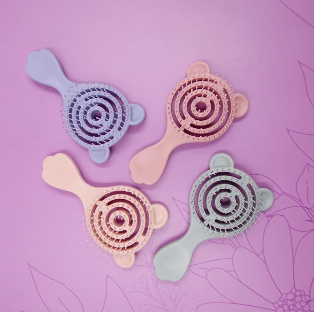 CEPILLO CAPILAR REDONDO PEQUEÑO OREJITA