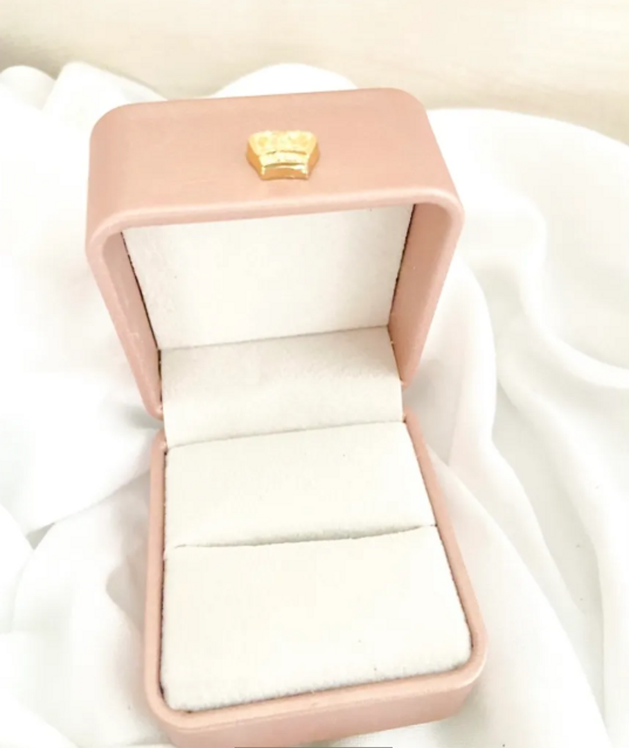 CAJA ANILLO CUERO ORO ROSA