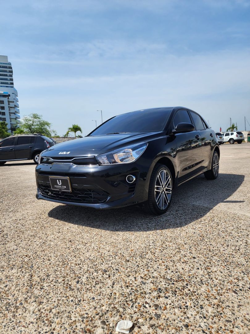KIA RIO HATCHBACK 1.4 AUT 2024