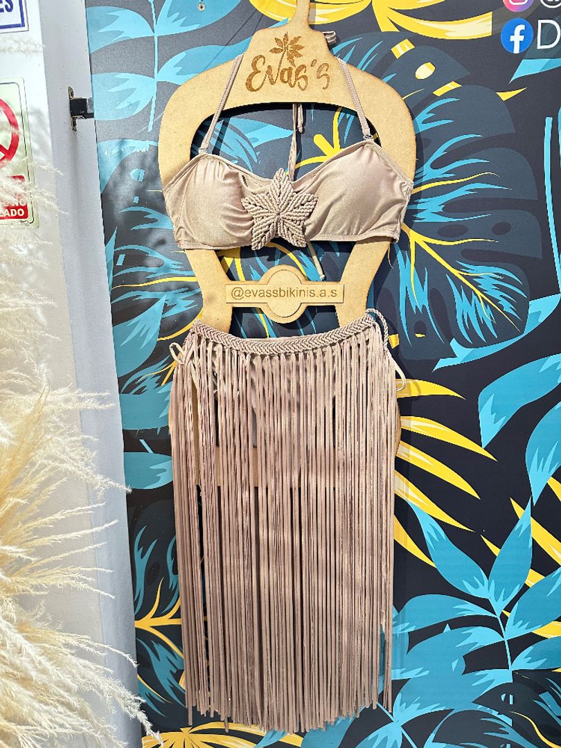 Set Amelia + falda macramé dorado 