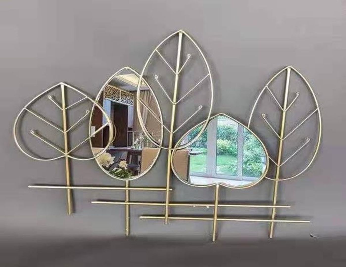 Espejo en latón de pared