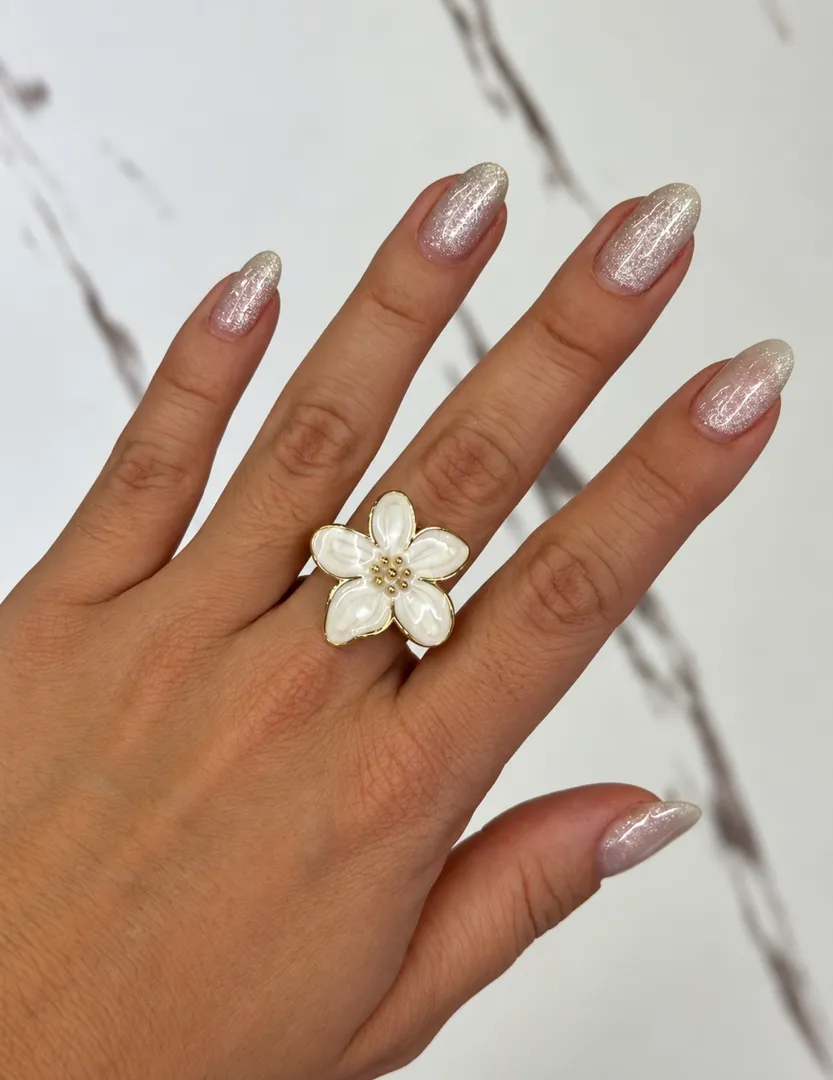 Anillos flor blanca 