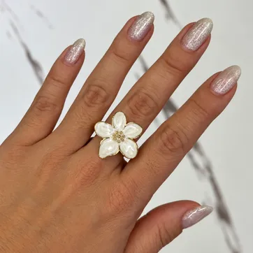Imagen del producto Anillos flor blanca 