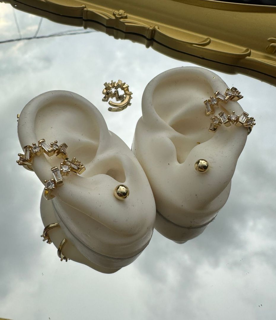 Ear cuff rodio