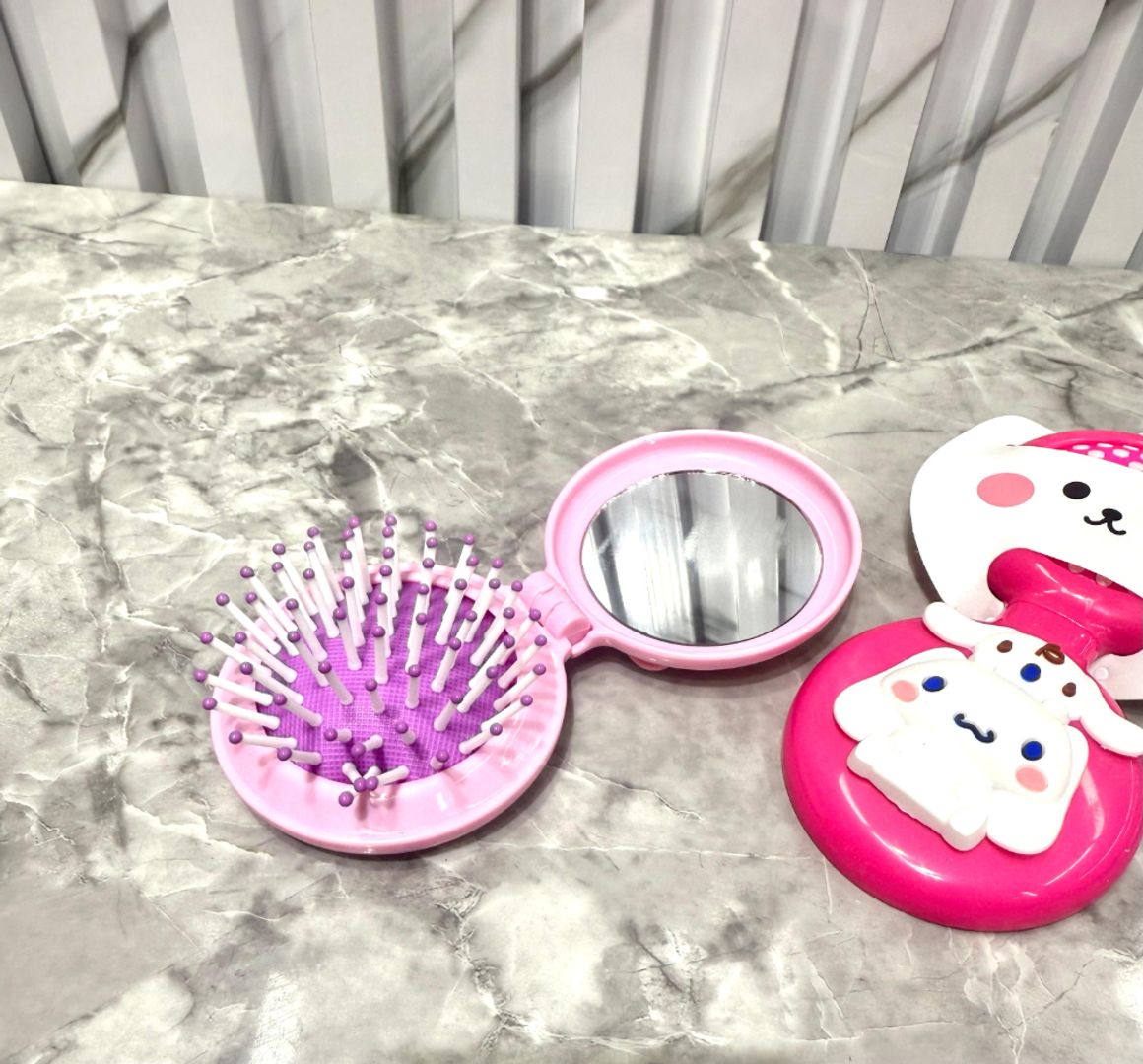 CEPILLO REDONDO SANRIO