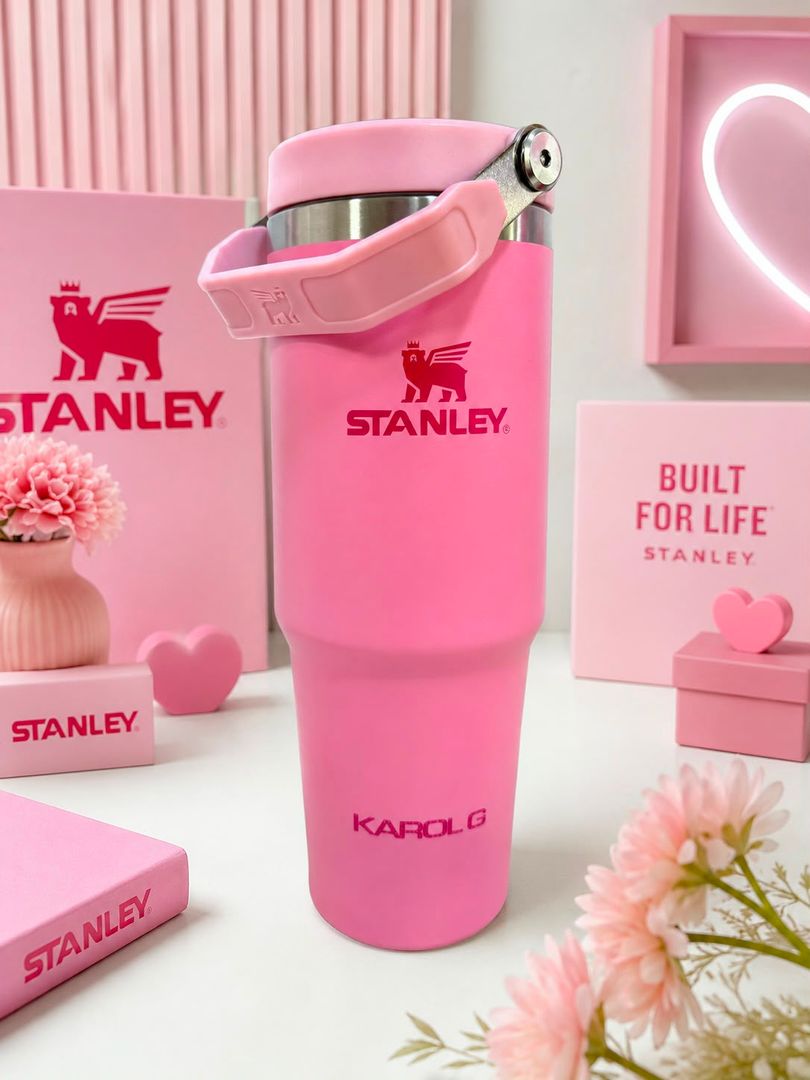 TERMO DE LUJO STANLEY KAROL G