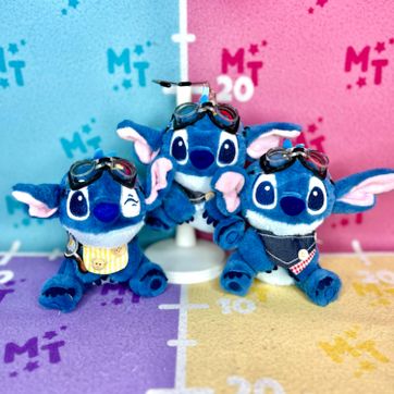 Imagen del producto Llavero Stitch pañoleta gafas 