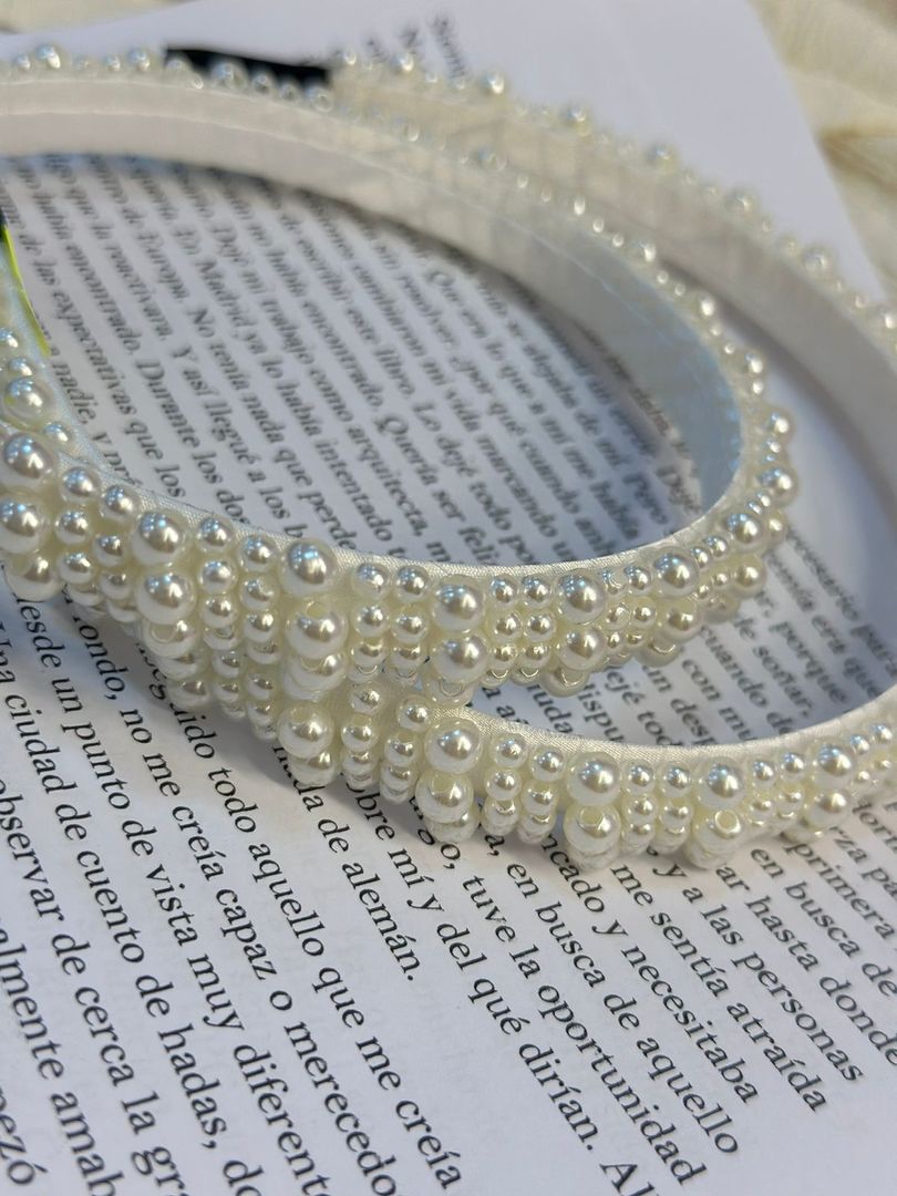 DIADEMA DECORADA