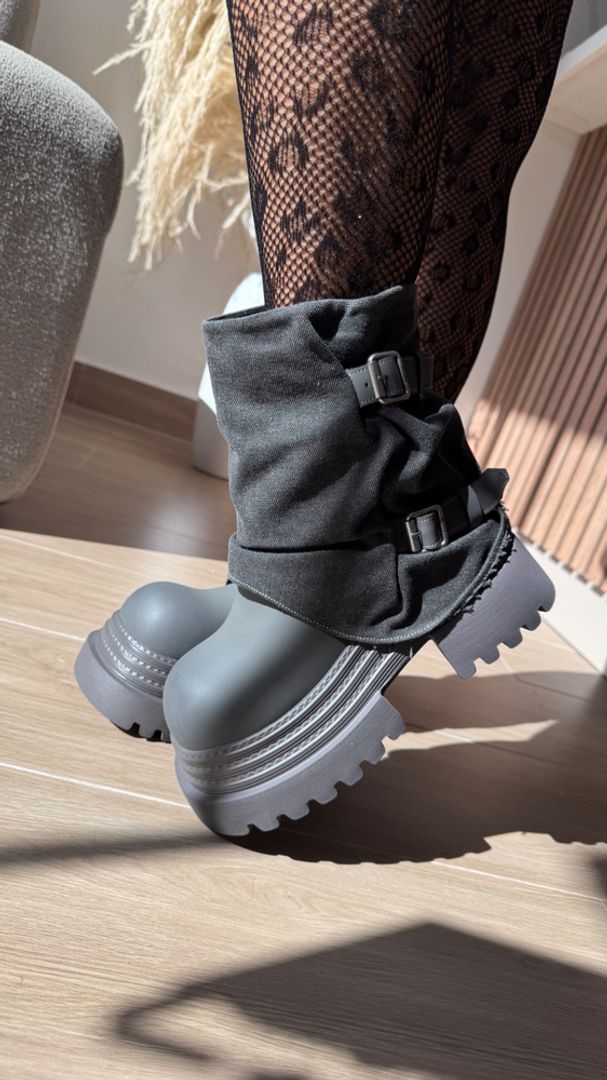 BOTAS JEAN GRIS DENIM 