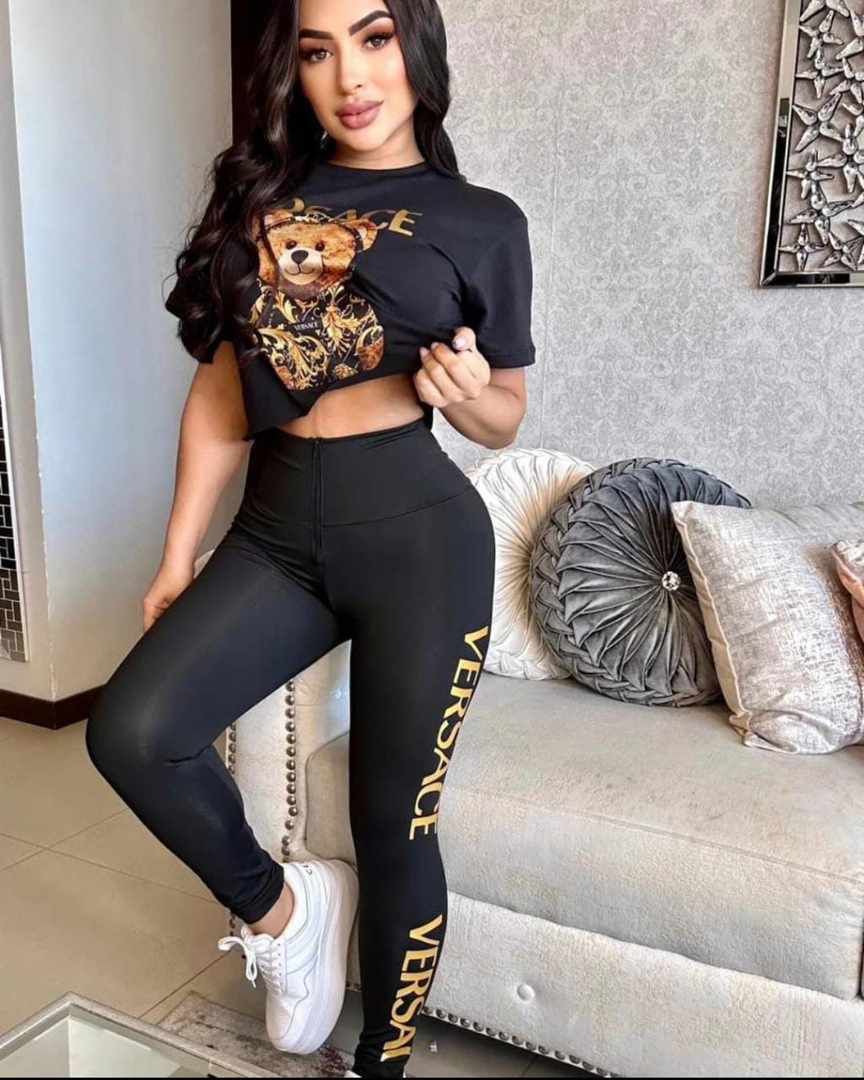 SET DE LEGGUINS + CAMISETA VERSACE