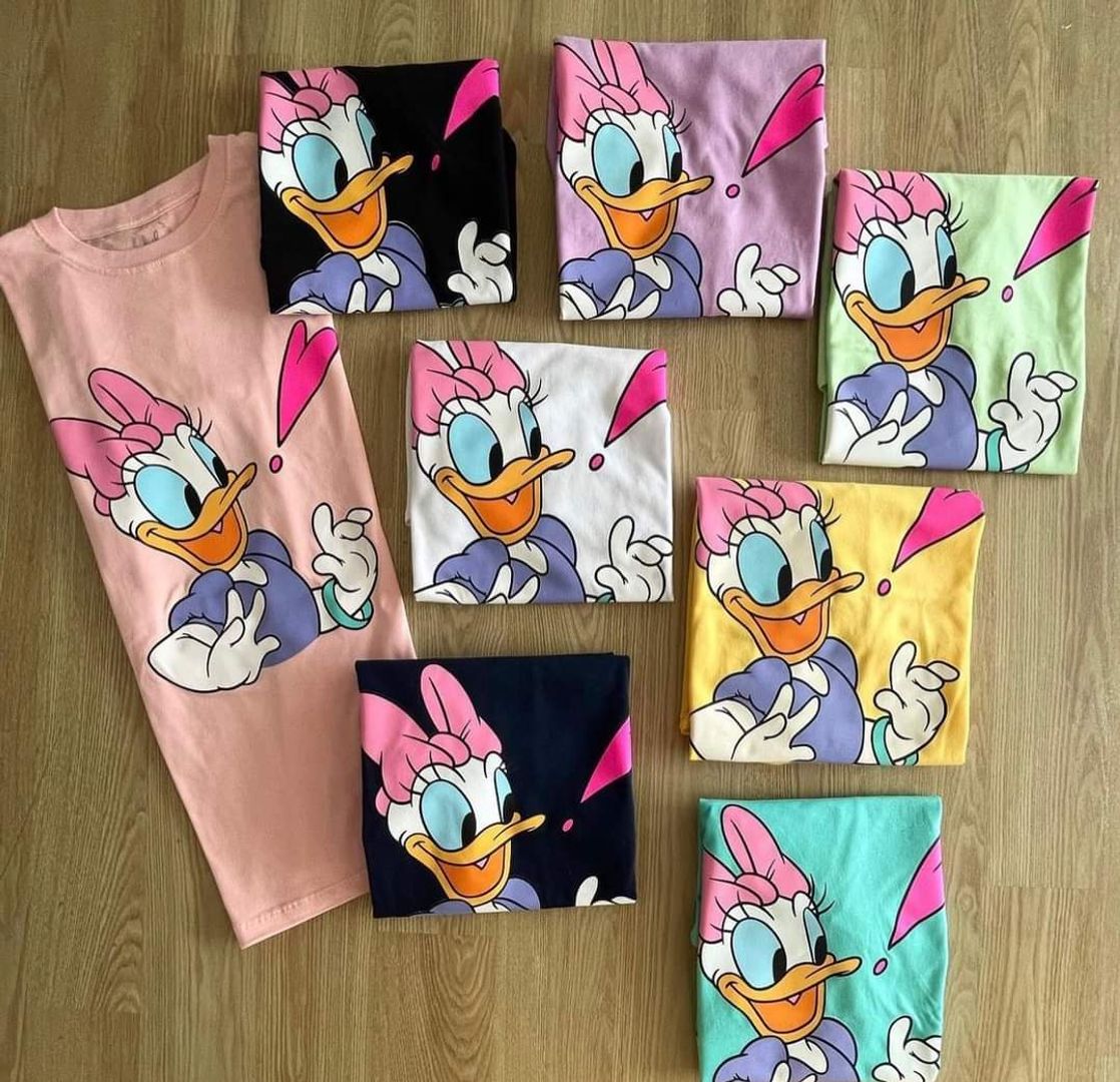 Camiseta de Dama y Niña. 