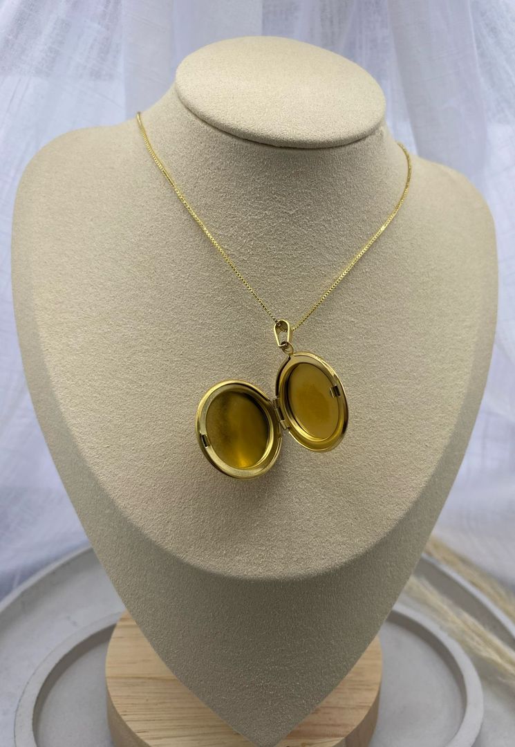 Dije relicario, dorado, acero 