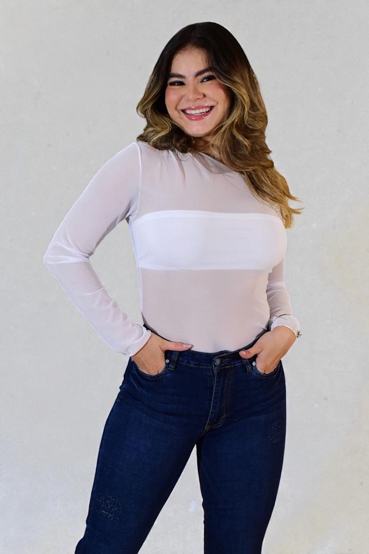Blusa manga larga transparente