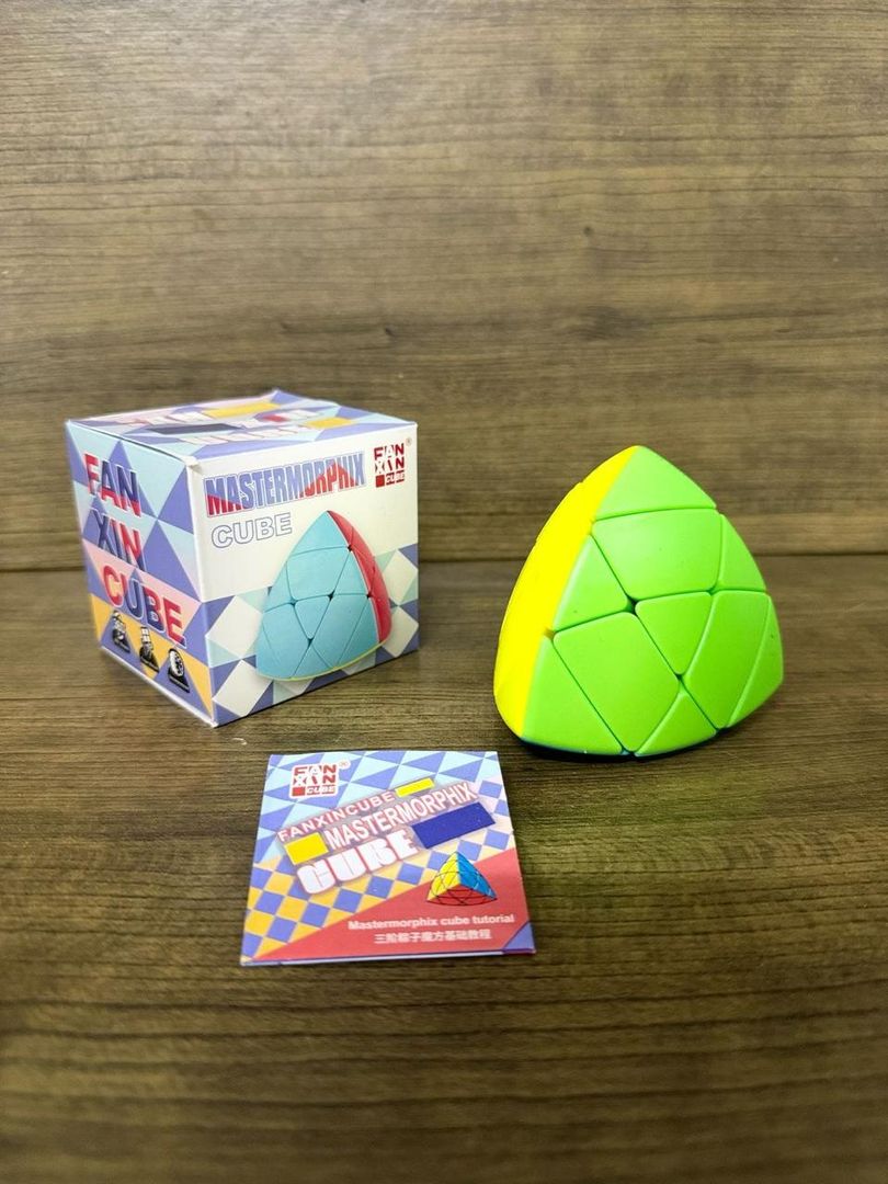 170 CUBO PIRAMIDE