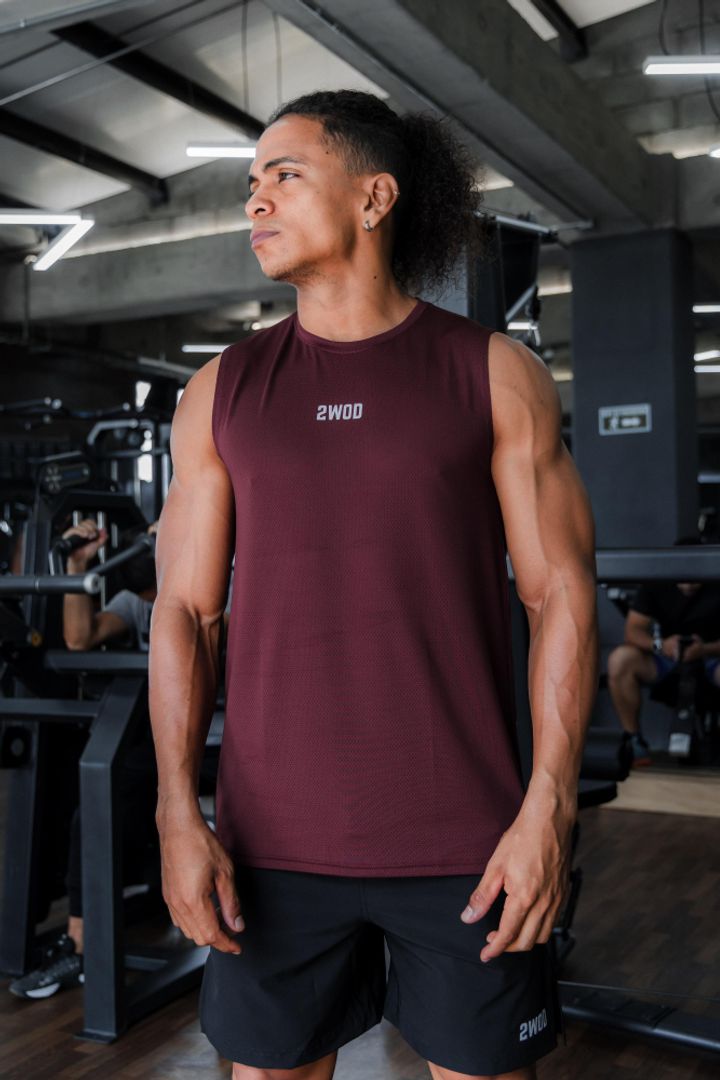 NUEVA CAMISILLA HOMBRE VINO