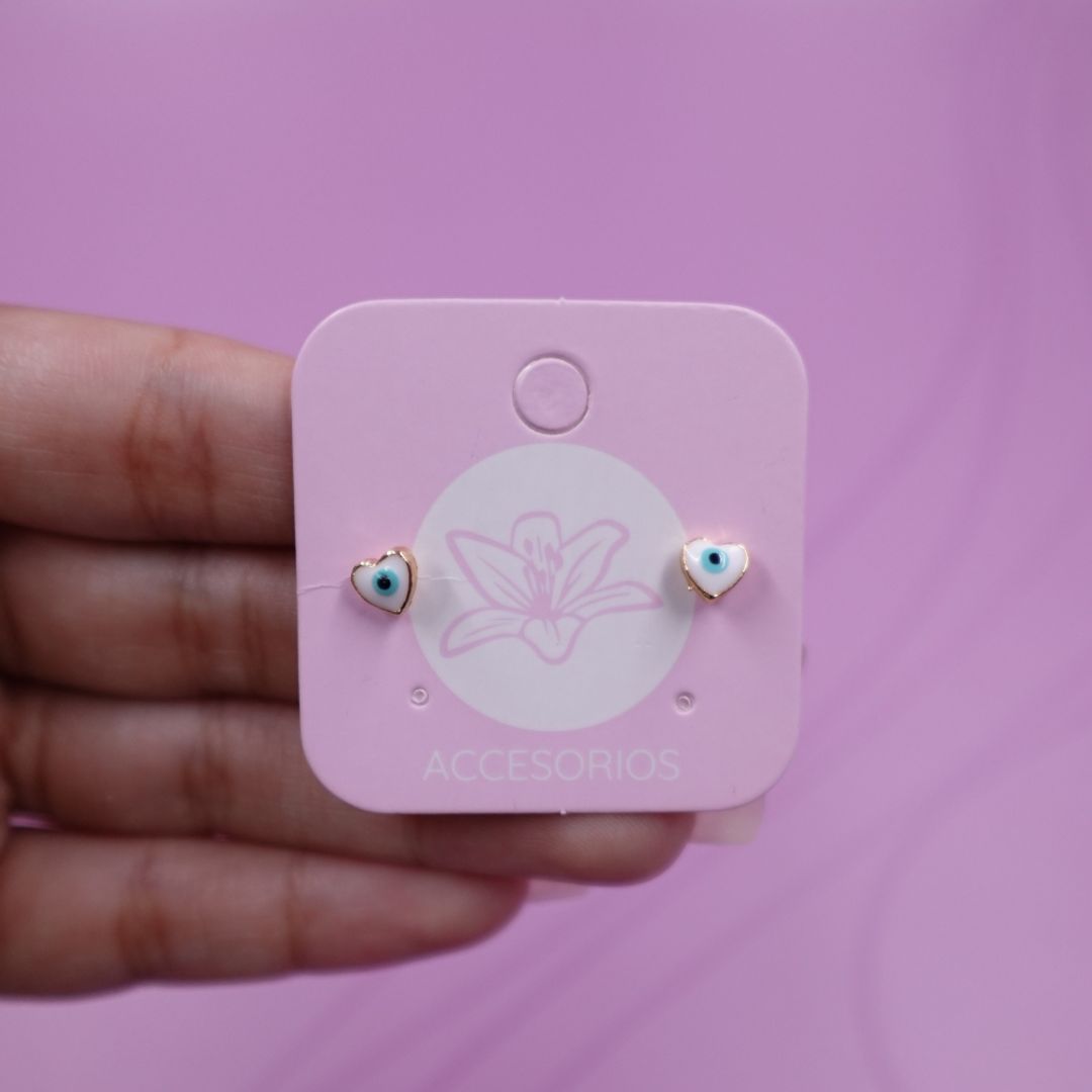 TOPO CORAZON OJO TURCO