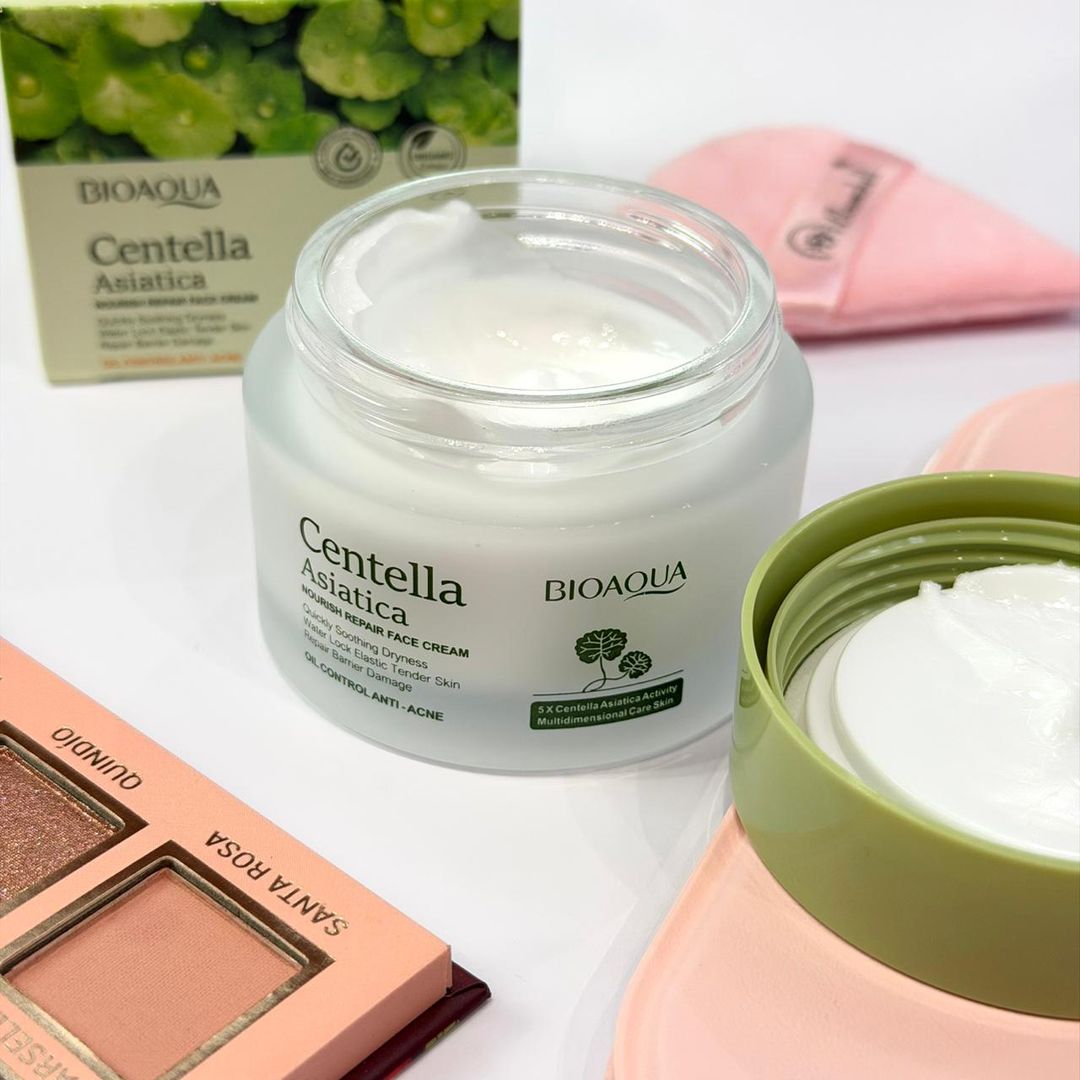 Crema Facial de Centella Asiatica