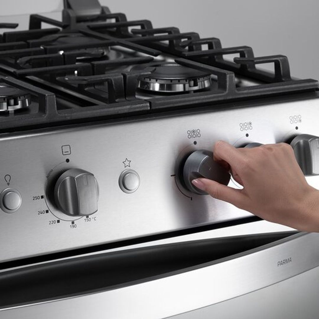 EST PARMA CROMADA 6 PUESTOS GRILL PLANCHA HIERRO FUNDIDO